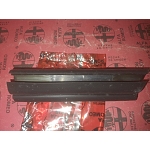 Alfa 164 Front Right Wing Plastic Shield/Trim Seal