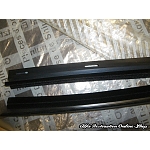 Alfa Spider (916 Series) Right/Left Door Window Horizontal Rubber Seal/Trim Set