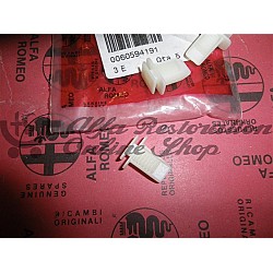 Alfa 147/155/156/GT Windscreen Wiper Grille Plastic Pin