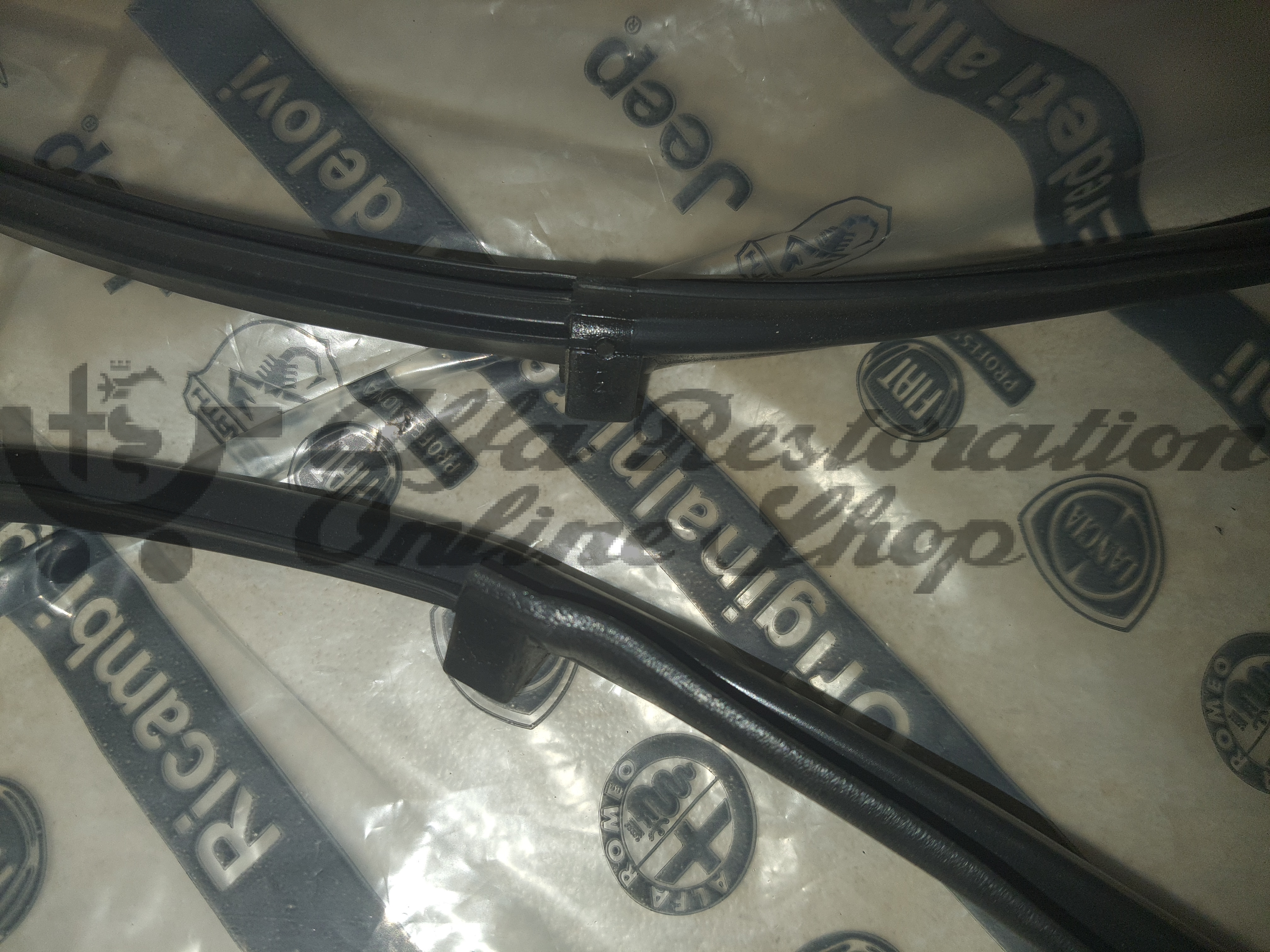 Alfa 156 Berlina Rear Windscreen Rubber Seal