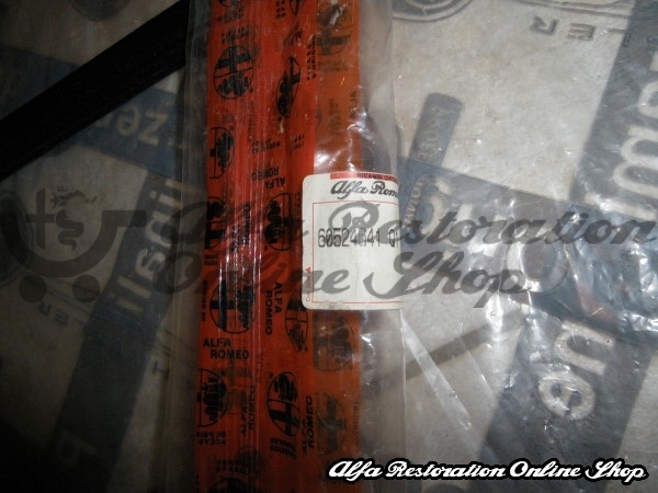 Alfa 33 905/907 Series Rear Left/Right Door Window Slider Velvet
