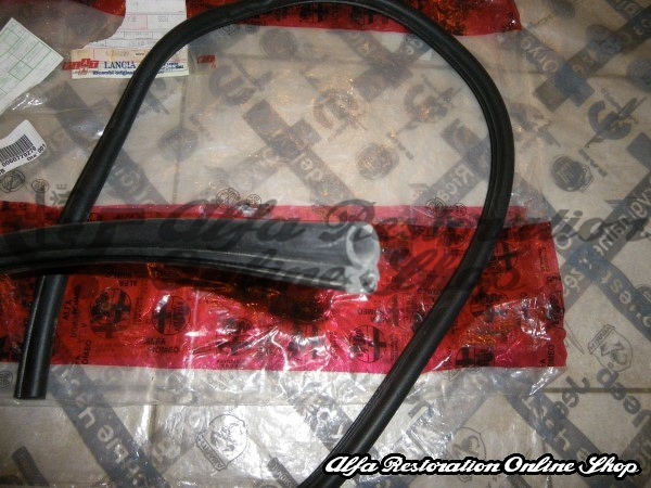 Alfa Spider S3/S4 115 Series Right Door Seal