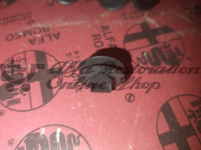 Alfa 33/75 Side Skirt Plastic Clips (Sliding Clips)