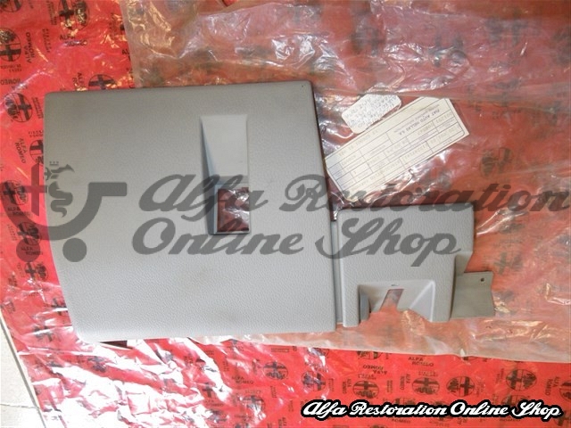 Alfa 155 Dashboard/Fusebox Lower Left Cover