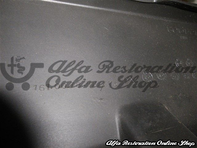 Alfa 75/Milano Front Right Side Skirt