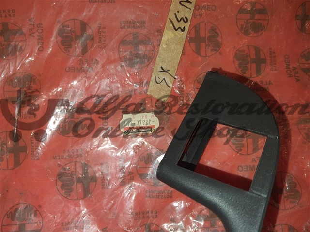 Alfa 33 907 Series Front Left Door Internal Armrest