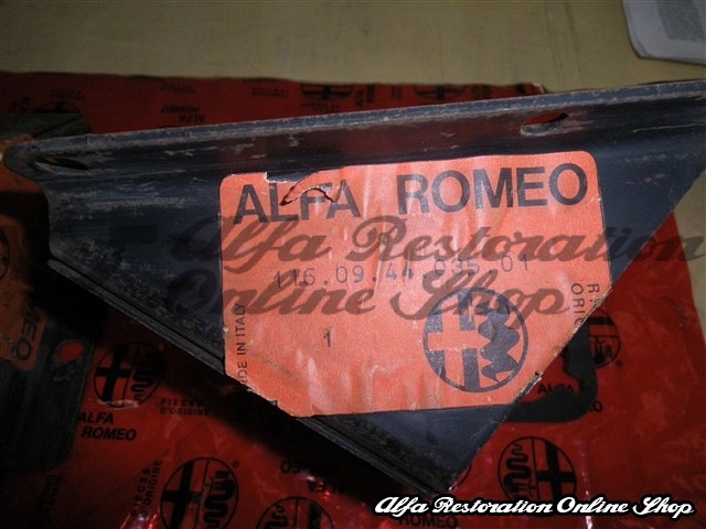 Alfa Romeo Alfetta Berlina Brake Servo Support Bracket (RHD vehicles)