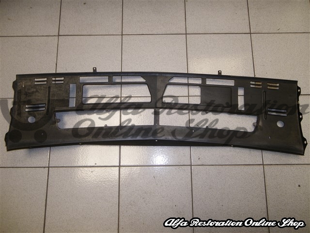 Alfetta Berlina 2.0 Front Nose Clip/Lower Valance