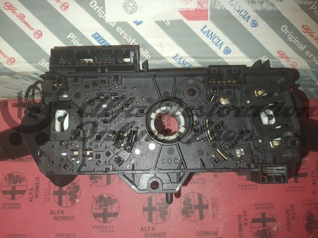 Alfa 166 Turn Indicator/Wiper Stalks