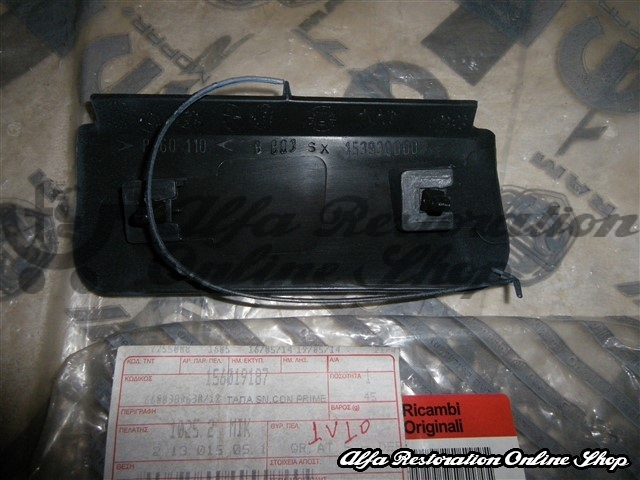 Alfa 156 Left Side Skirt Jacking Point Cover (Sport Kit Versions)