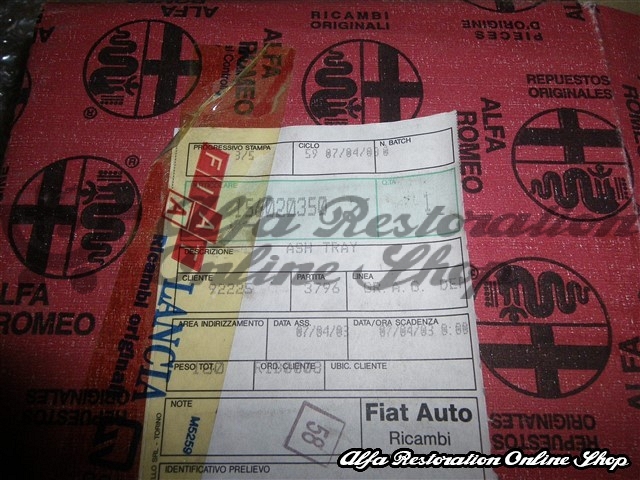 Alfa 156 Series 1 Ashtray Container