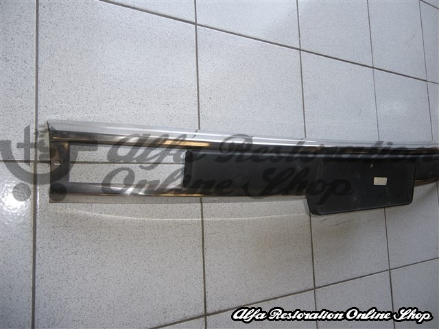 Alfetta Quadrifoglio Oro/1983-1985 Models Front Bumper Center Part