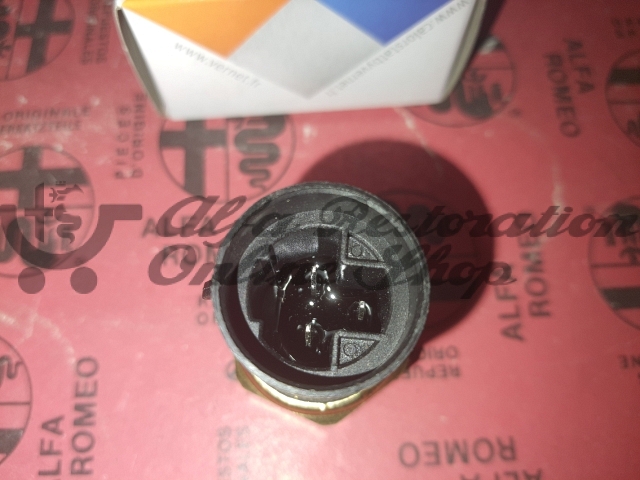 Alfa 145/146/155/GTV/Spider 2.0 TS/2.0 V6 TB/3.0 V6 Radiator Fan Switch