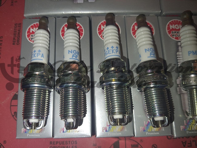 Alfa 145/146/155/156/166 GT/GTV Twin Spark Spark Plugs Set (M14 & M10)
