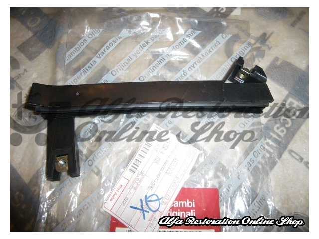 Alfa 147 Rear Left Door Window Slider