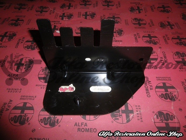 Alfa 147/GT Fuse and Relay Box Mounting Bracket (Engine Compartment)