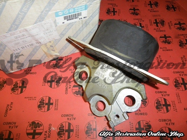 Alfa 159 1.8 Stabiliser Engine Mount (Front Facing Side)
