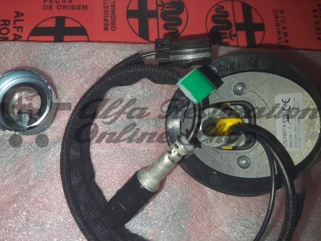Alfa 147/156/GT/Fiat 500 Radio Antenna Base