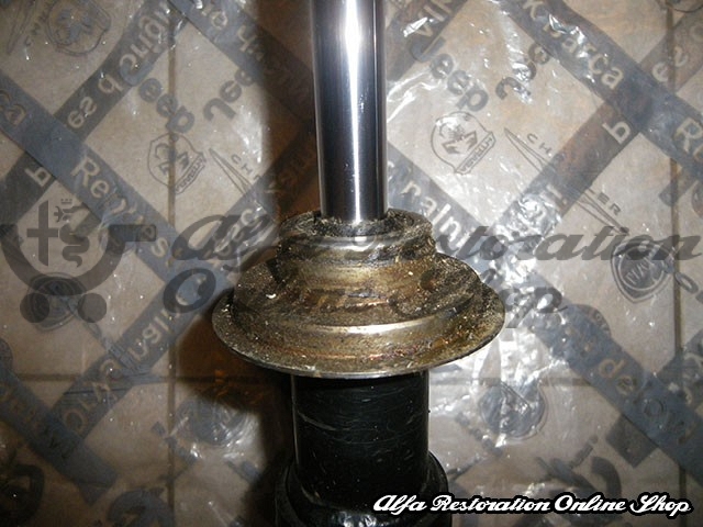 Alfasud/Sprint QV Series 3 Front Shock Absorbers (OEM Spica, Red Sticker)