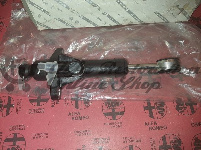 Alfa 147/GT TS/JTD/GTA Models Clutch Master Cylinder (RHD Models)
