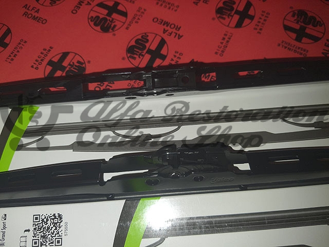 Alfa GTV/Spider 916 Series Windscreen Wiper Blade Set (VALEO)