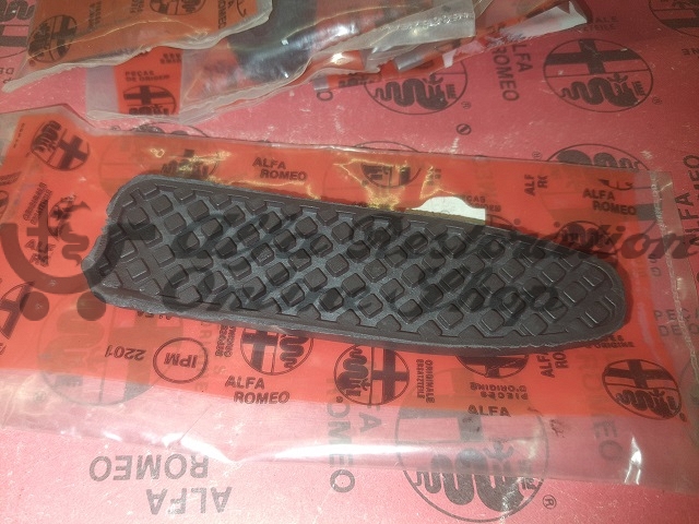 Alfa 33 905/907 Series/Alfasud/Sprint Accelerator Pedal Pad