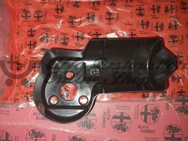 Alfa 33 905/907 Series/Spider 115 Series Windscreen Wiper Motor Plastic Cover