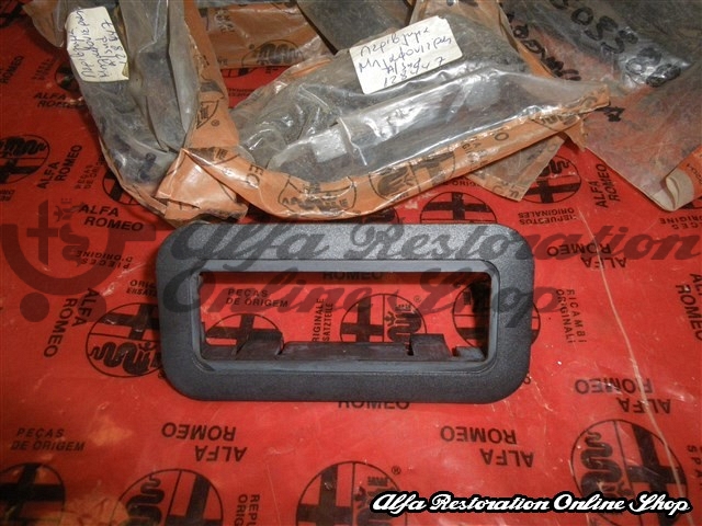 Alfa 33/Alfasud Rear Dome Light Frame