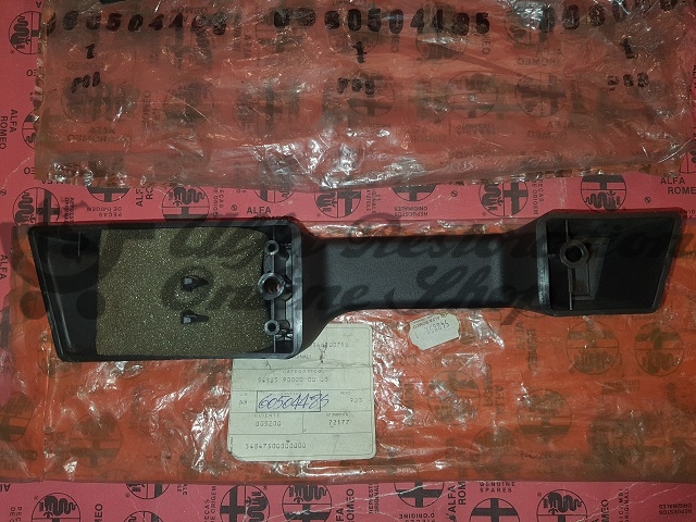 Alfa 33 905 Series Front/Rear Left Door Internal Armrest