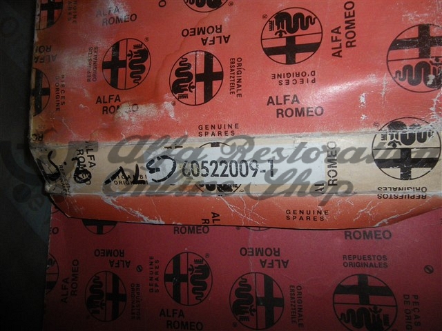 Alfa 75/Milano/SZ/RZ/GTV6 2.5/3.0 V6 Air Filter (Original)
