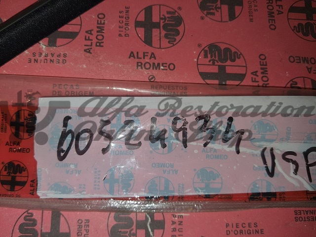Alfa 33 1984-1994 Front Left Door Horizontal Window Seal (Interior Side)