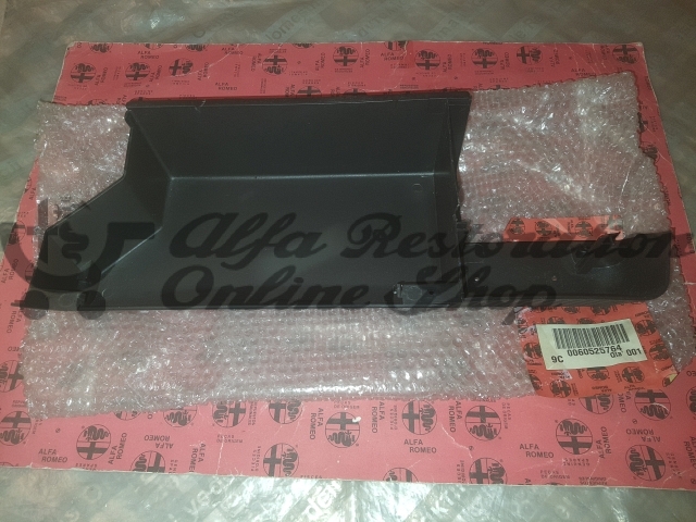 Alfa 33 907 Series Dashboard Lower Right Speaker Panel/Shelf (LHD)