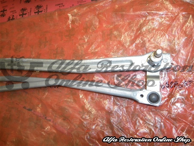 Alfa 75/Milano Windscreen Wiper System Assembly (LHD)