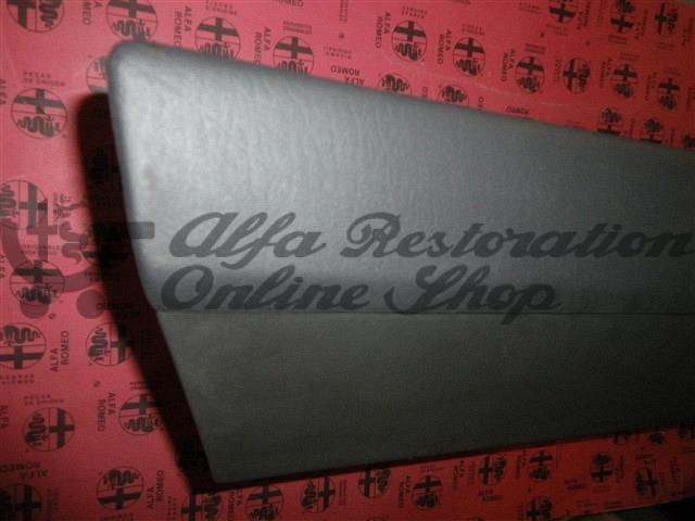 Alfa 75/Milano Glovebox (LHD)