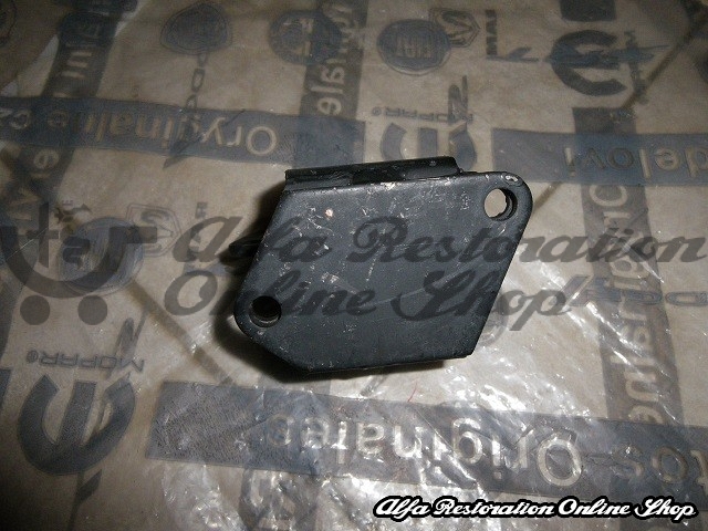 Alfa 75/Milano V6 Models Gearbox Mount (Right Side)