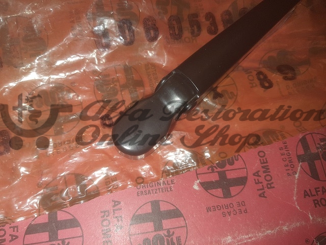 Alfa 33 907 Series Rear Windscreen Wiper Arm
