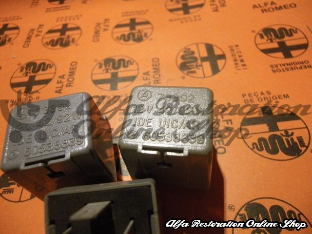 Alfa 33 907 Series Turn Indicator/Flasher Relay