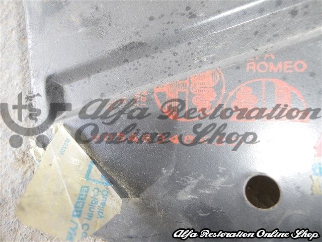 Spider Series 4 (1990 - 1993) EU/USA Left Headlight Support Ring