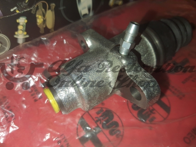 Alfa 75/Milano/Alfetta/Giulietta Clutch Slave Cylinder
