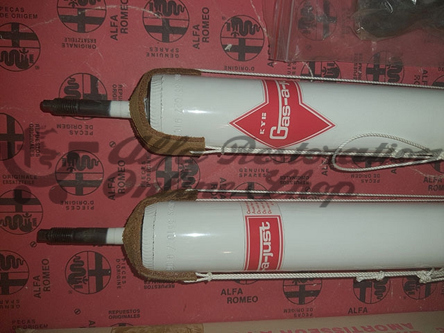 Alfa GT Junior/Veloce, Berlina, Giulia, Spider 105/115 Series Rear Shock Absorbers Set