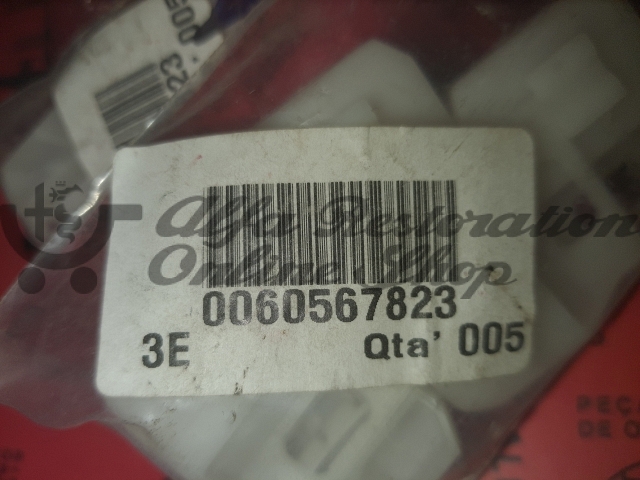 Alfa 164 Super/USA MY94-95 Door Trims Clip (Flat Styled Trim)