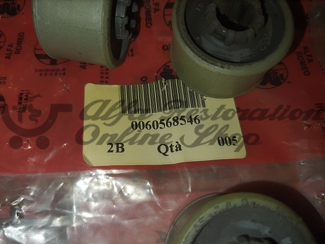 Alfa 145/146 Boxer Gearbox Rear Cover Lower Bracket Bush/Alfa 164 2.0/2.5 TD/3.0 V6 Gear Lever Selector Bush