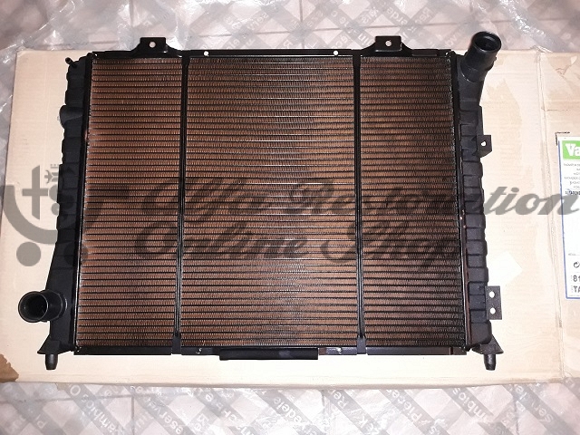 Alfa 164 3.0 12V V6/2.5 TD/2.0 4 Cylinder Engine Radiator