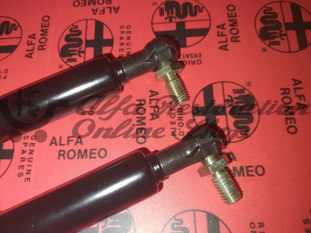 Alfa 33 Boot/Trunk Struts Set (No Spoiler)