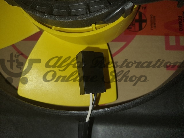 Alfa 33 907 Series Radiator Fan (with plastic shroud/plain connector)