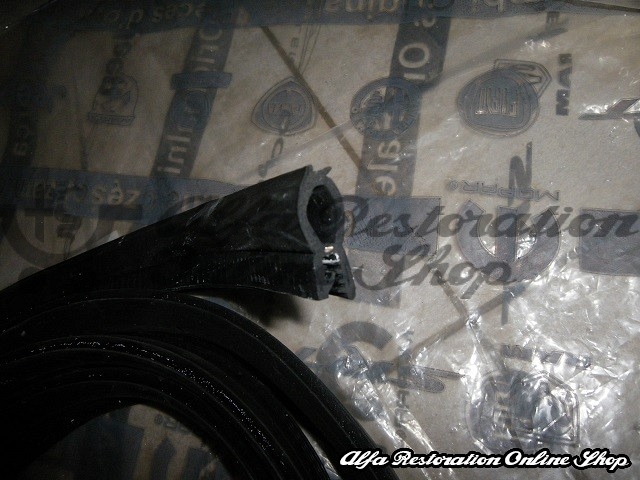 Alfa 155 Boot Seal