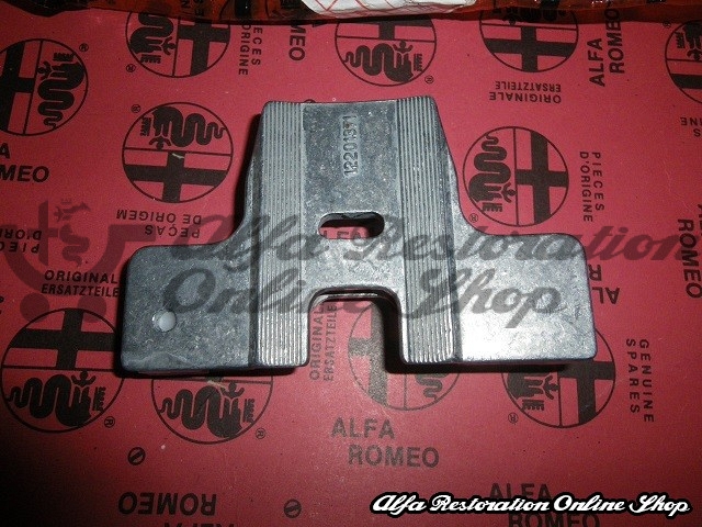 Alfa GTV/Spider 916 Series Right Door Window Regulator Mounting Pad (Rear Side)