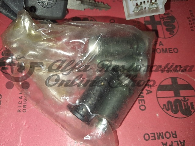 Alfa 164 FL92/Super Ignition Lock Switch with Keys & Lock Barrels