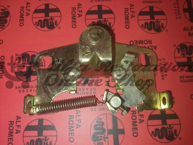 Alfa 33 907 Series Boot/Trunk Locking Mechanism Catch