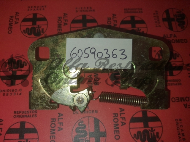 Alfa 33 907 Series Boot/Trunk Locking Mechanism Catch